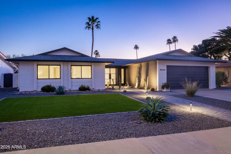 8553 East Vía de Sereno-87