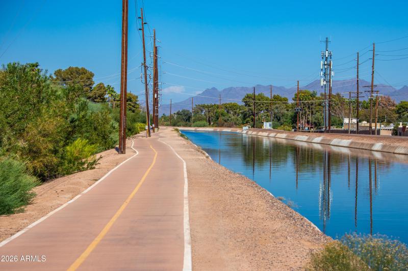 8553 East Vía de Sereno-107