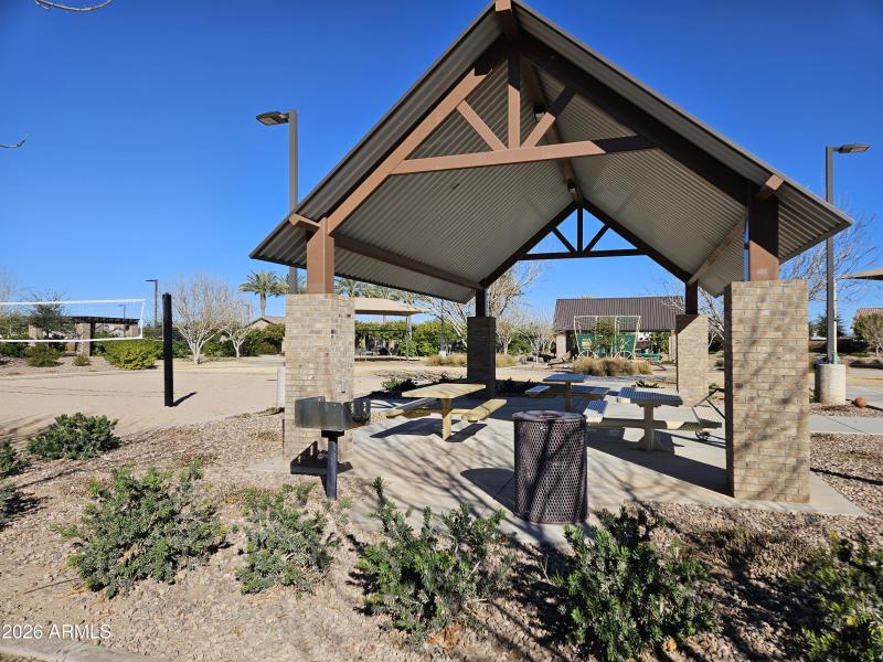 102_SpurCross_Amenities