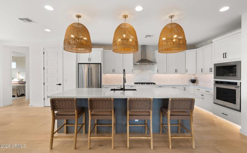 8-web-or-mls-Kitchen8