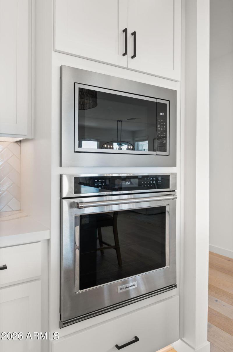 14-web-or-mls-Kitchen5