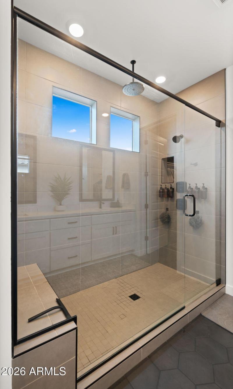 36-web-or-mls-Primary Bedroom4