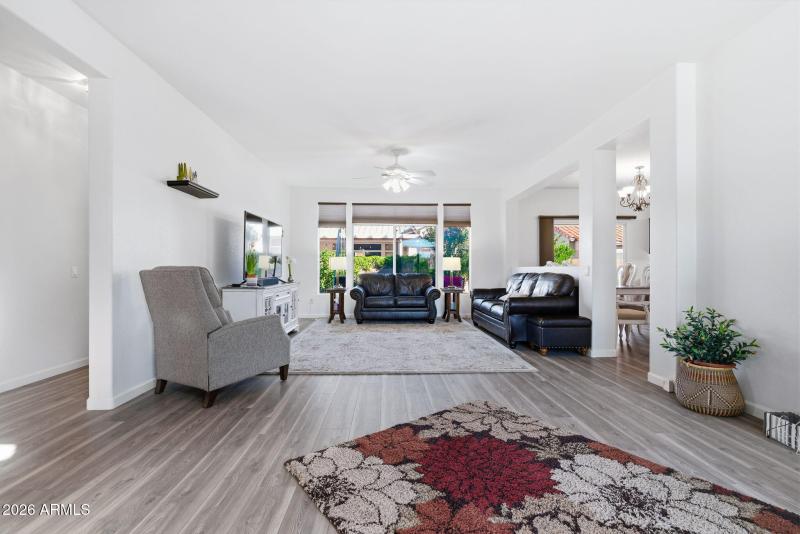 9-web-or-mls-15348 W Arzon Way--19