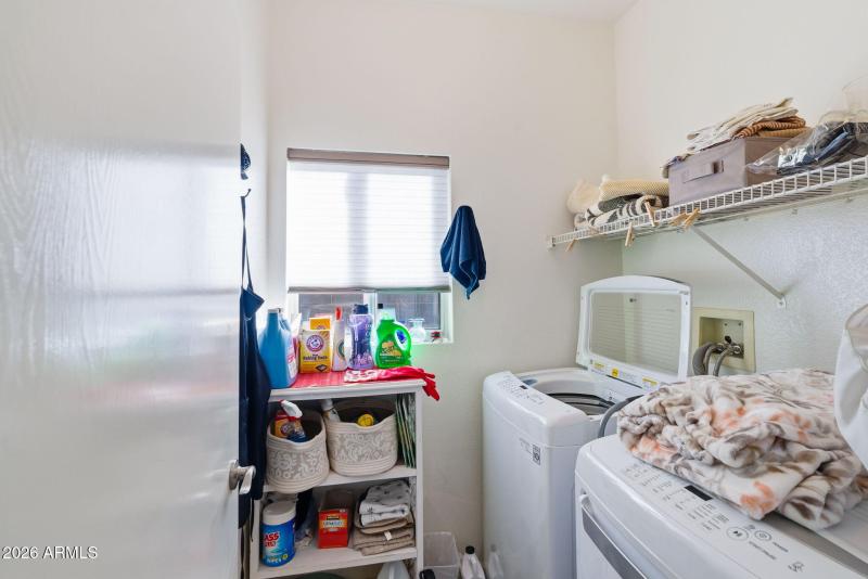 14-web-or-mls-15348 W Arzon Way--29