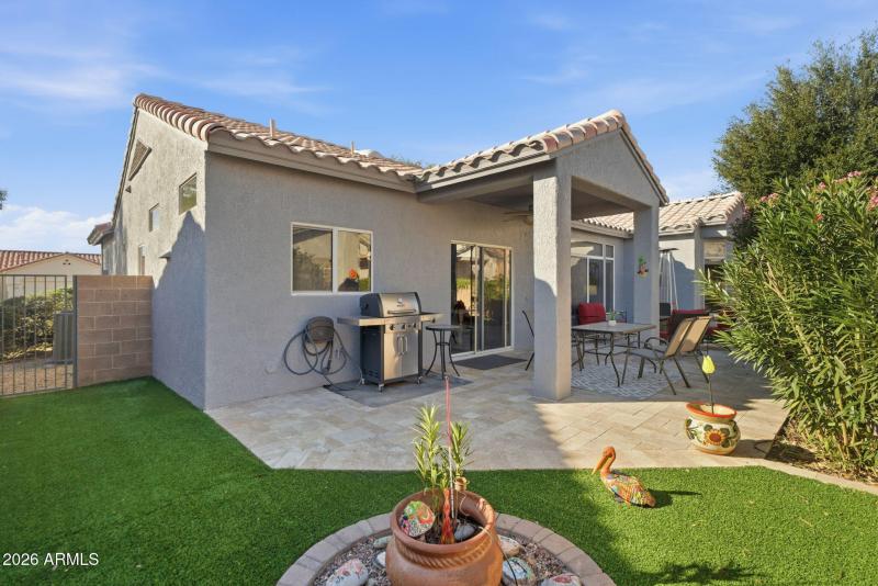 38-web-or-mls-15348 W Arzon Way--33