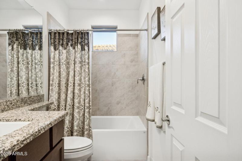 21-web-or-mls-17863-e-paria-canyon-dr