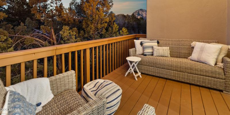 with peek a boo views