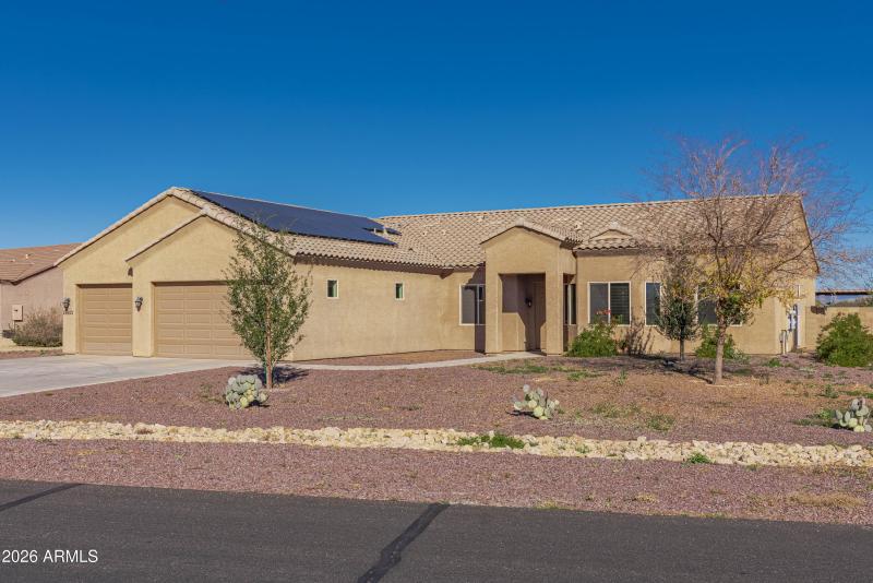 28621 N Bush St00020