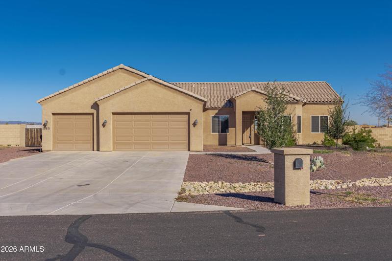 28621 N Bush St00021