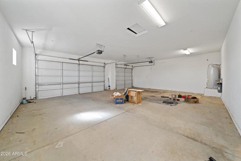 28621 N Bush St00043