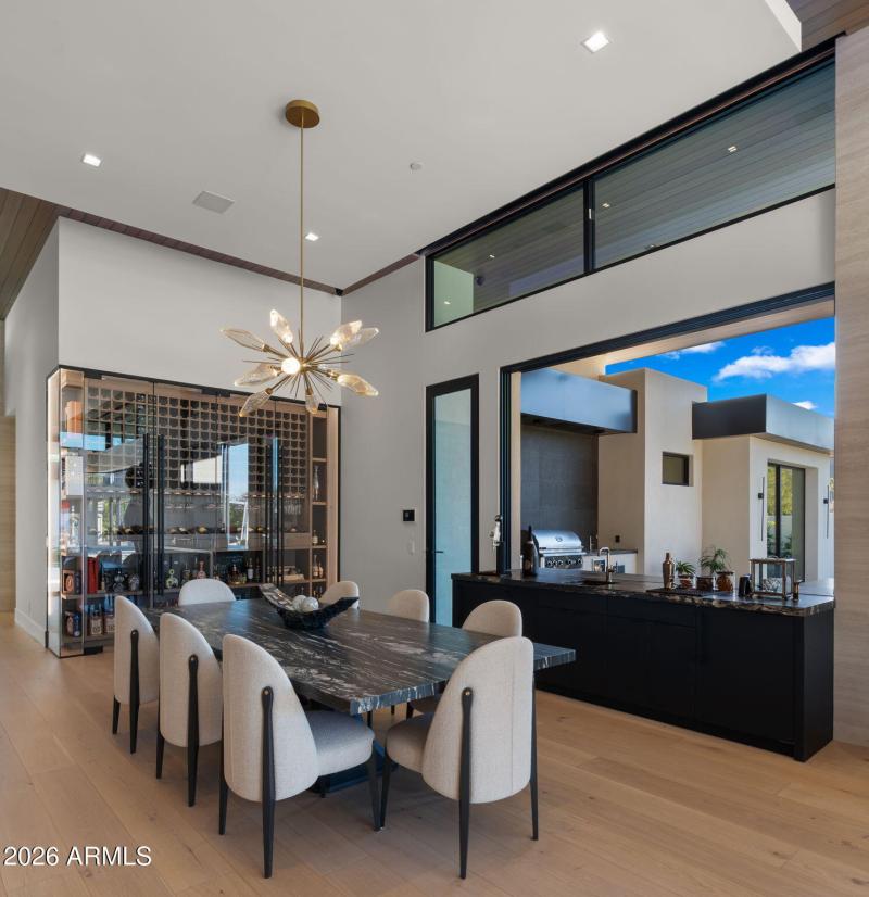 37-web-or-mls-Dining Room2