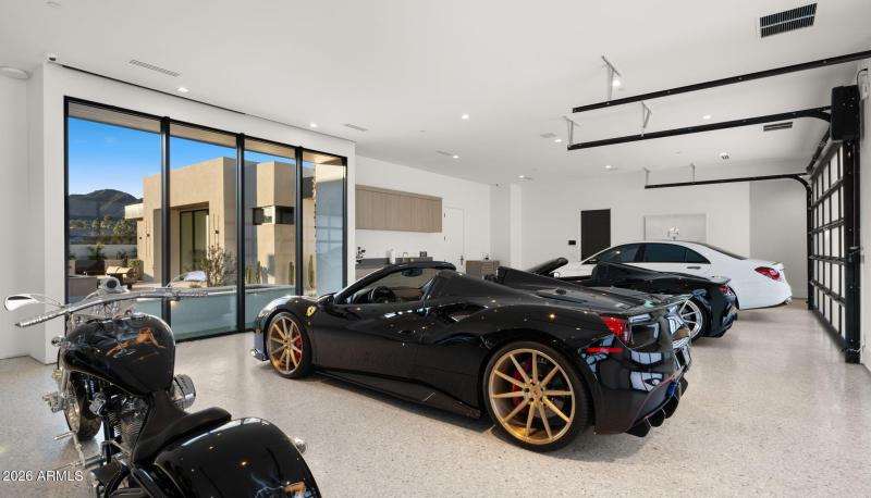 82-web-or-mls-Garage4