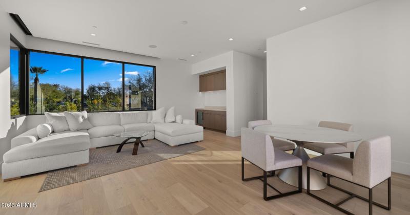 98-web-or-mls-Guest Casita2