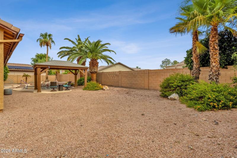 45-web-or-mls-17719-n-67th-ln