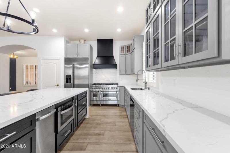 63-web-or-mls-17719-n-67th-ln