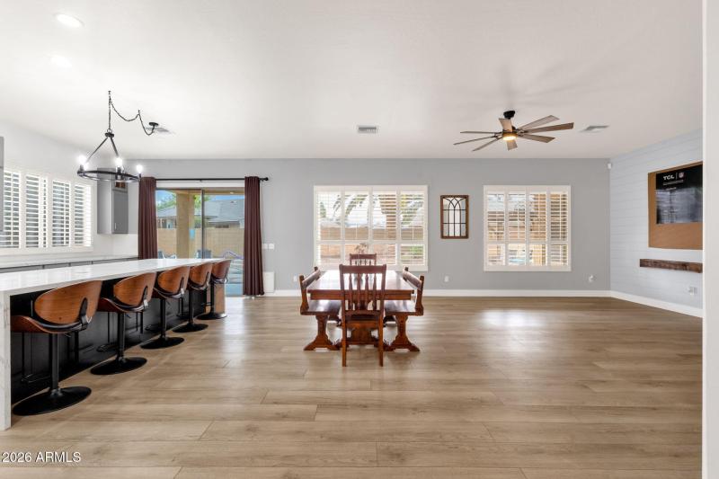 67-web-or-mls-17719-n-67th-ln