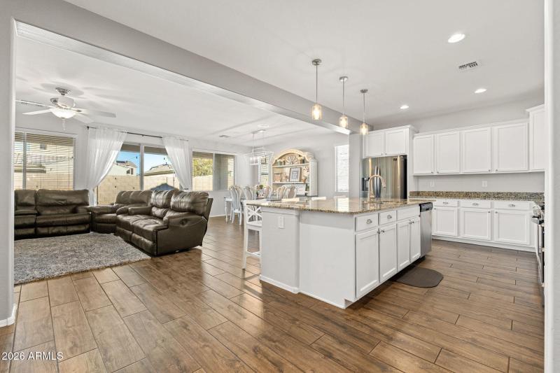 23108 E Via Del Oro - 06