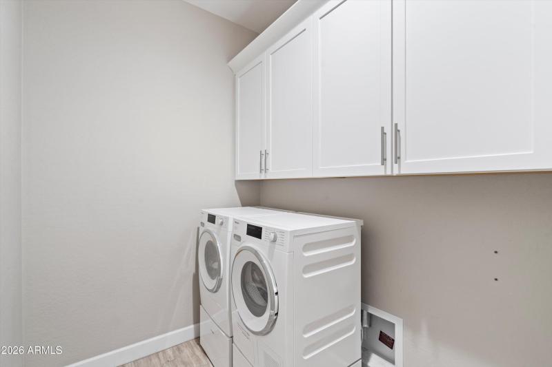41-Laundry Room