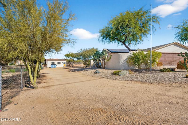 59-web-or-mls-86-E Dixileta Dr