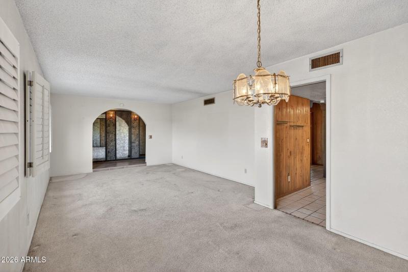 Formal dining & living room