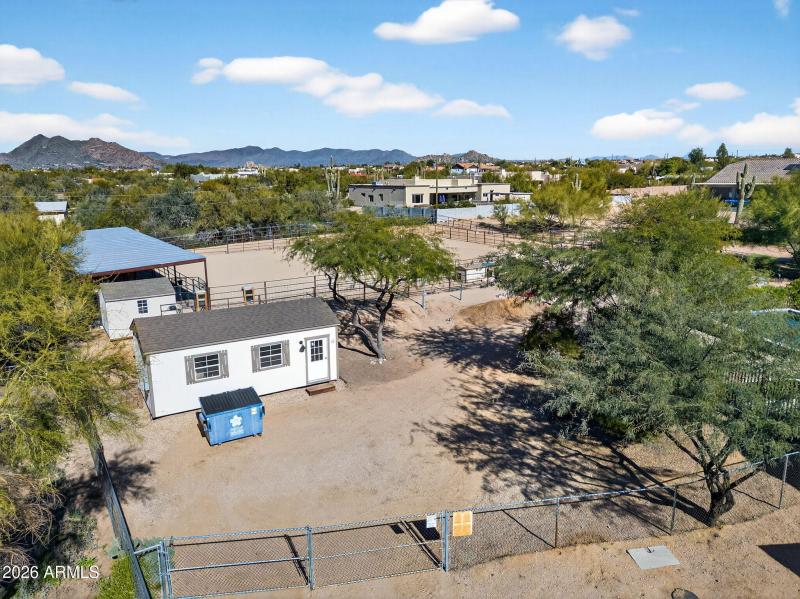 83-web-or-mls-26-E Dixileta Dr