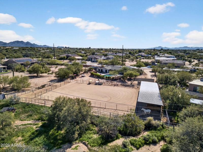 87-web-or-mls-22-E Dixileta Dr