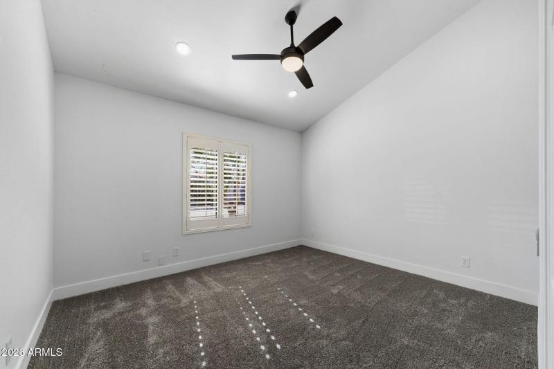 034__10542 E Bellflower Dr