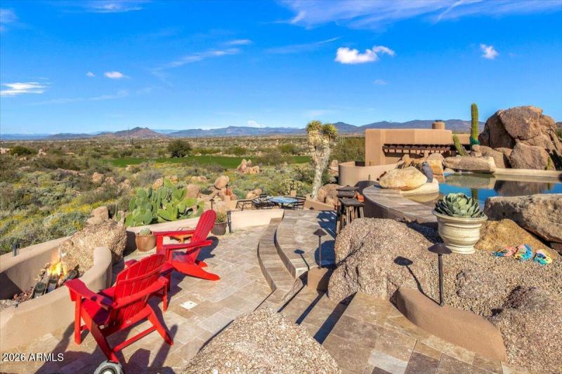 09-Golf Course Views