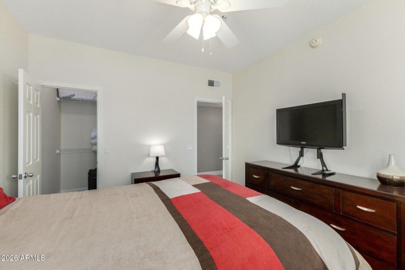 Bedroom 3 w/ large closet