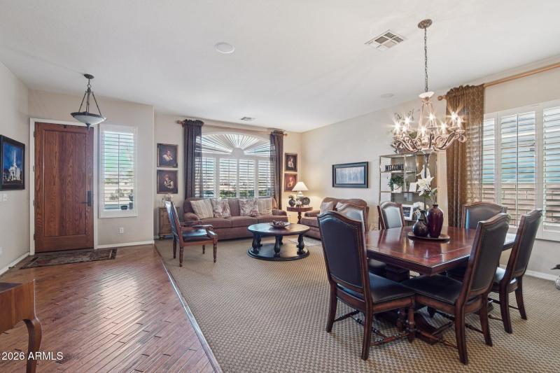 12-web-or-mls-W Sierra Madre Ave-S2001-0