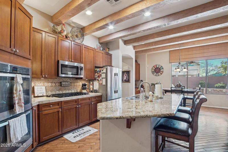 15-web-or-mls-W Sierra Madre Ave-S2001-0