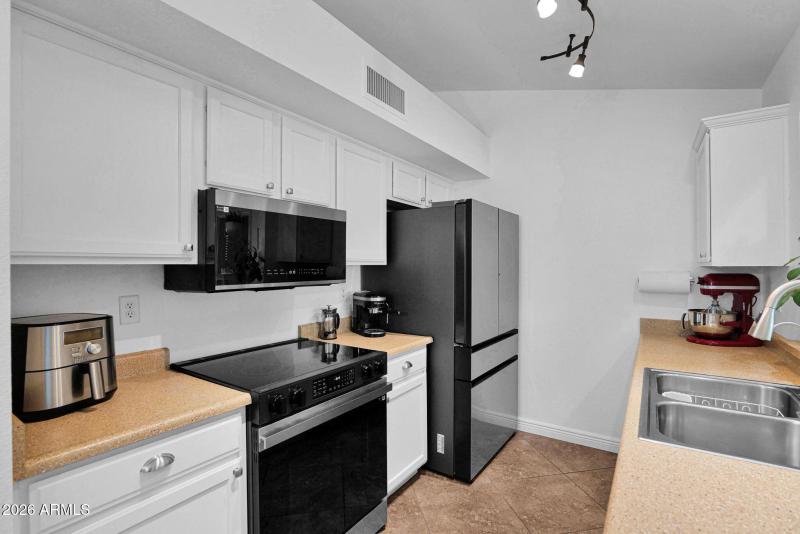 13-web-or-mls-P1448411