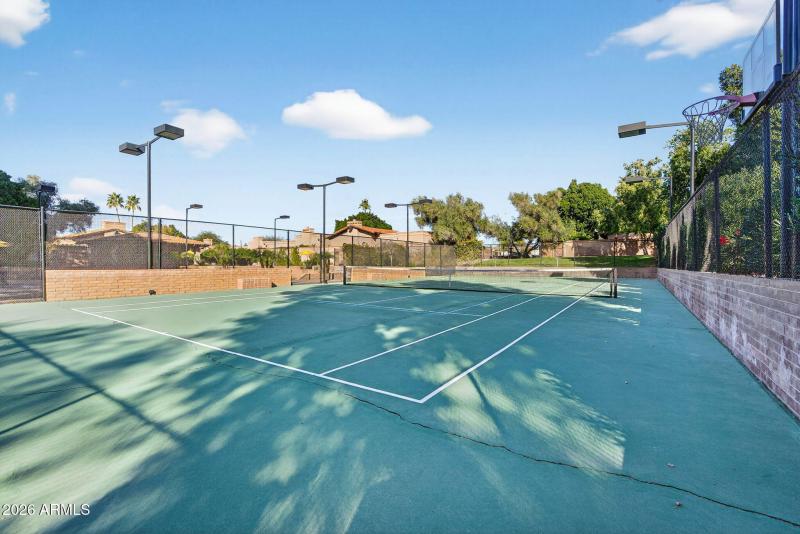 Community Tennis & Pickle Ball Court