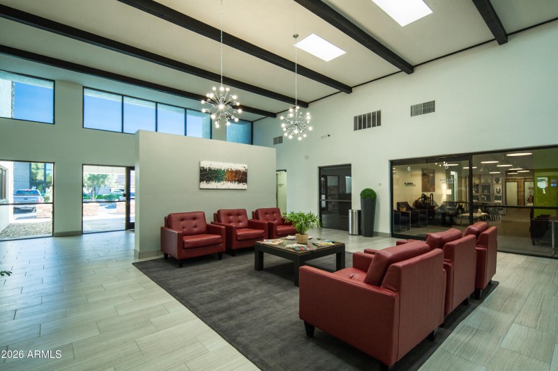 049A4209 4700 Mill Avenue North Lobby