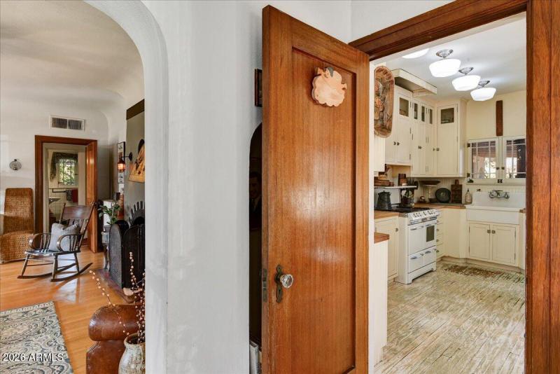 One Kitchen Entryway