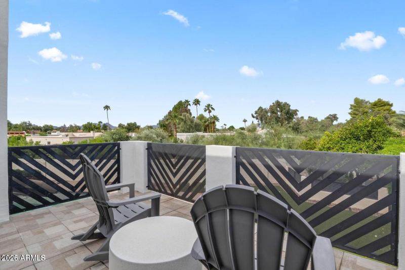 20251011164648947825000000-o