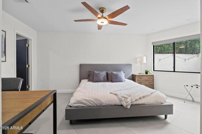 20251011164641295922000000-o