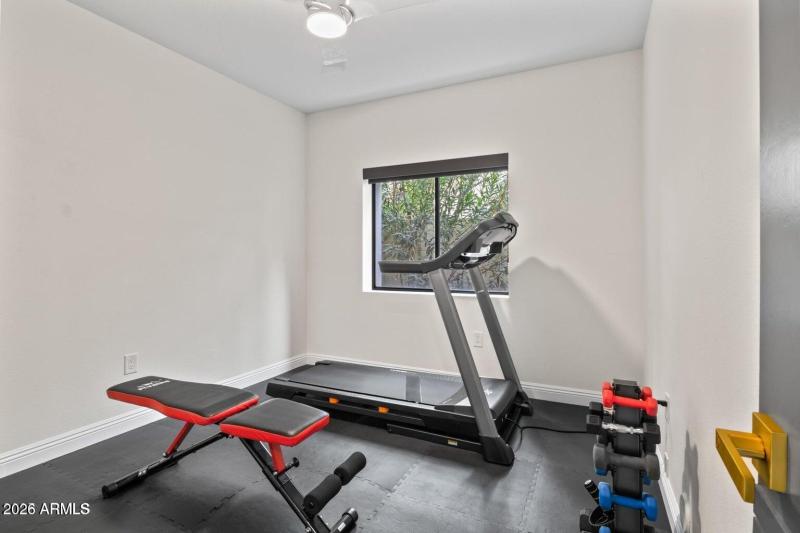 20251011164624498307000000-o