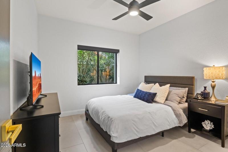 20251011164628068895000000-o