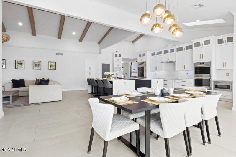 20251011164637856005000000-o