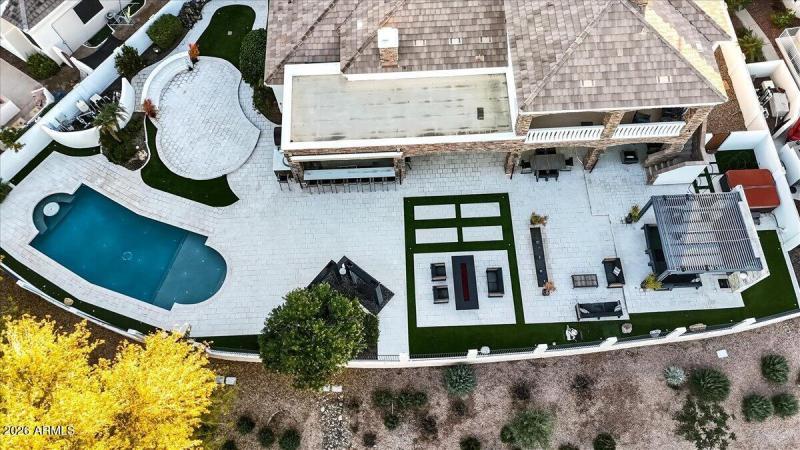 004-26b32e1c-f478-48fd-b740-f6a9ce28d753