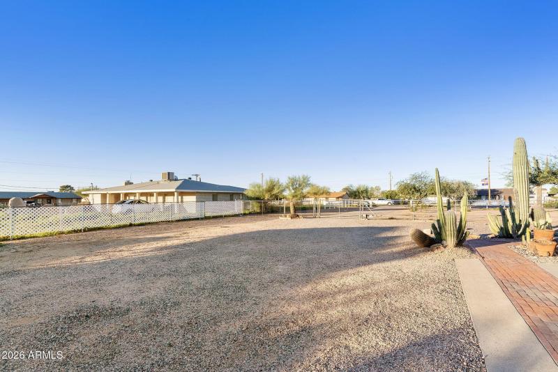 25-web-or-mls-DLB_3950