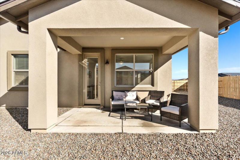 41-Backyard Covered Patio