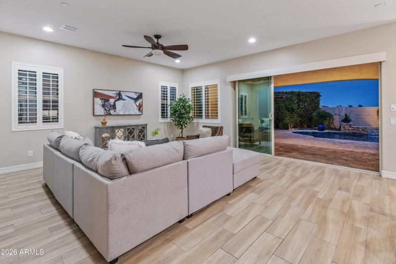 9837 W Lariat Ln-119