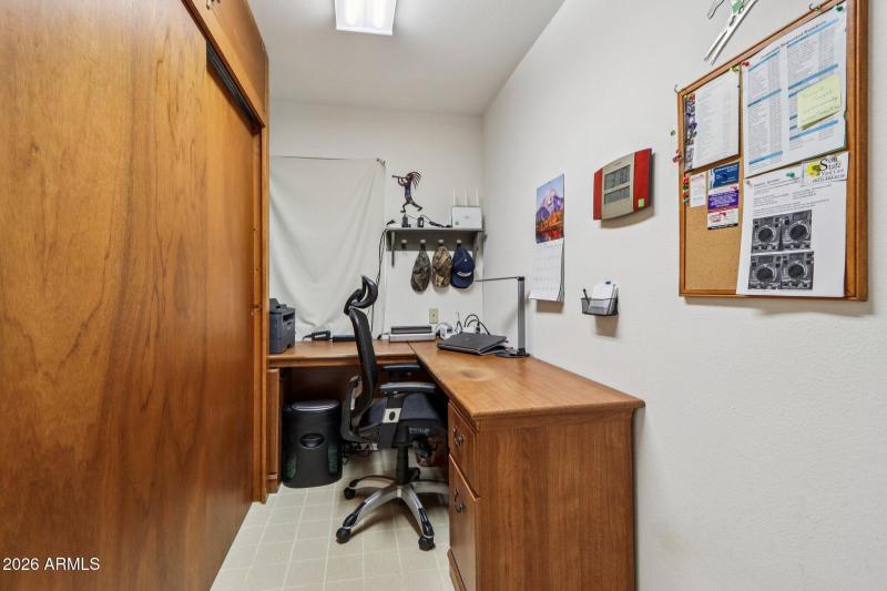 31-web-or-mls-W Panther Dr-S2001-031