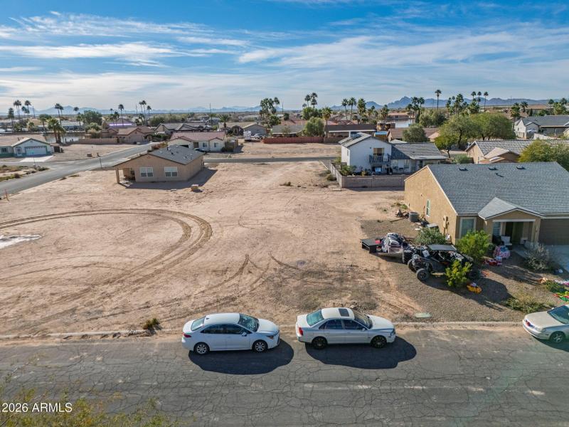 2-web-or-mls-10671 W Torren Dr-2