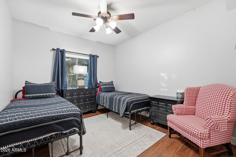 061-guest-house-bedroom-3