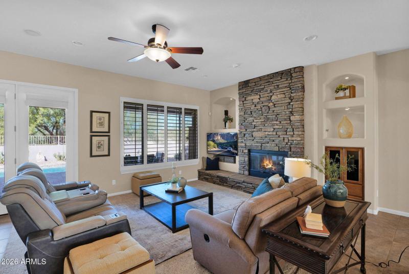 33-web-or-mls-P1448486