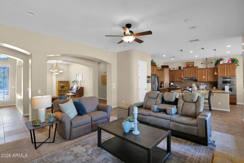 35-web-or-mls-P1448490