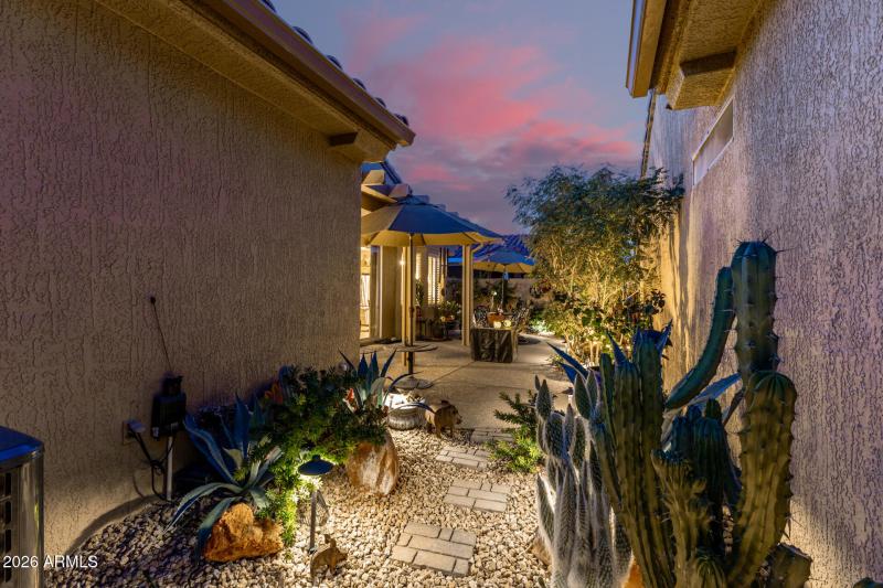 64 - Window Rock 20021